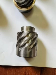 Single helical machined steel part
